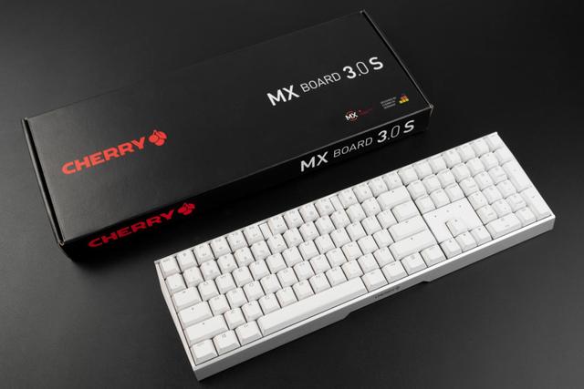 炫酷与手感兼得！CHERRY MX BOARD 3.0S RGB机械键盘体验
