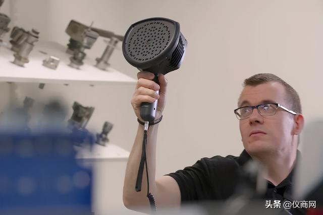 FLIR Si124工业声波成像仪“听声辨位”找故障