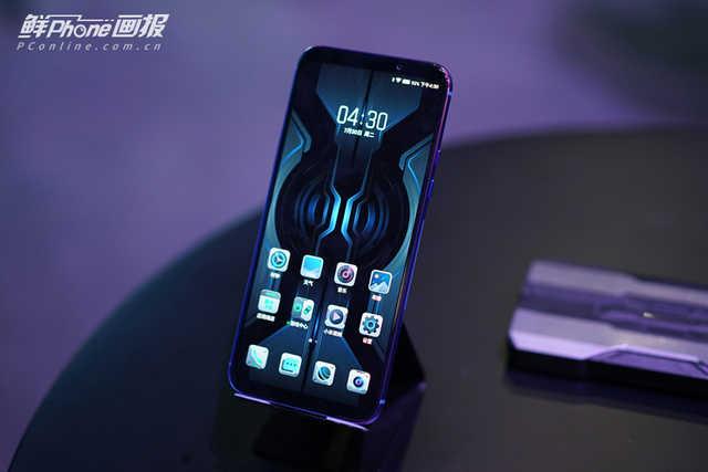 勇哥科技▲手机玩游戏光性能强劲还不够？体验更重要