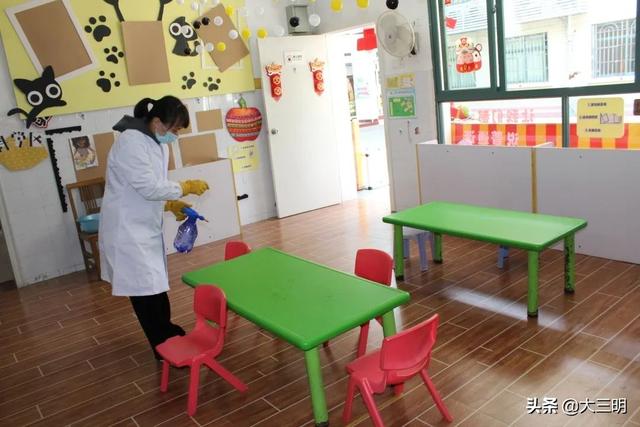 你的育儿经▲实操演练 为幼儿护航 ——梅列实幼开展新冠肺炎疫情防控演练