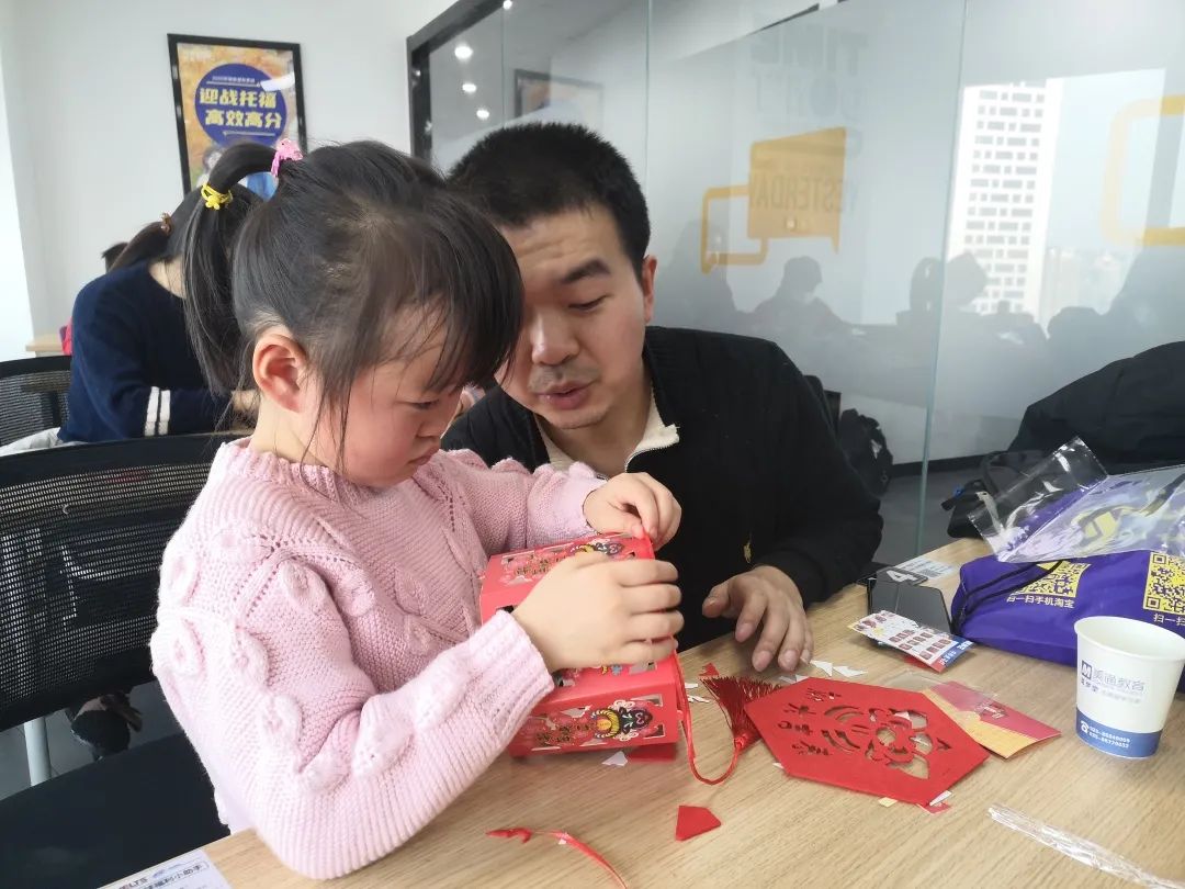 绳子|【活动回顾】迎春节，做灯笼！亲子手工DIY