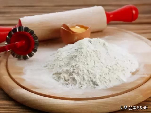 生粉，淀粉的区别是什么？勾芡汁用什么粉好？学会别乱用，差别大