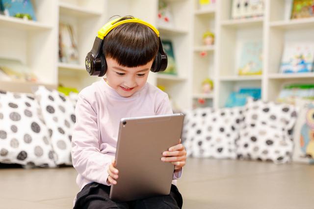 「你的育儿经」孩子不学习光想玩手机电脑PAD？爸妈有这套方法，烦恼不再
