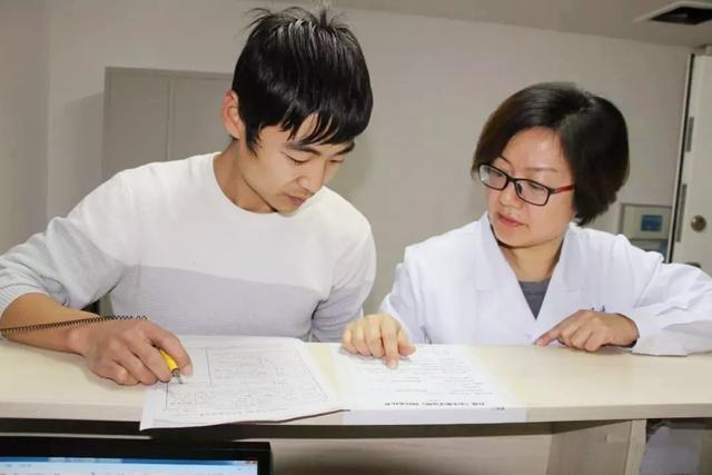 [天使宝贝]出生证明上把孩子名字填错，上户口时再次出错，宝妈：这个也挺好