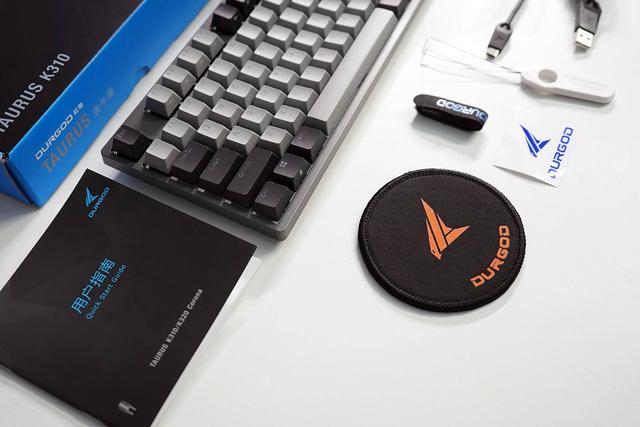 杜伽K310白光限定版：满足玩家所需，打造实用机械键盘首选