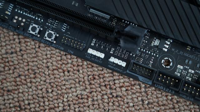 AMD ZEN3有多牛？看完这台5800X打造的主机就知道了