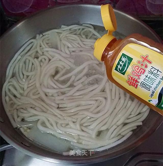 萝卜粉条肉圆汤：开胃暖身又去火，真是一举多得