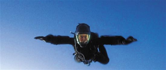 58岁阿汤哥 这次真的要“上天”光明网