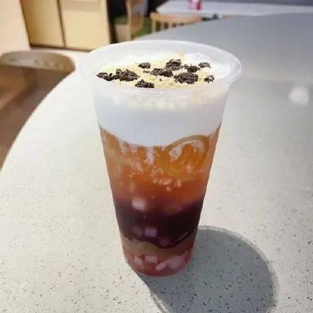 海底捞，开奶茶店了