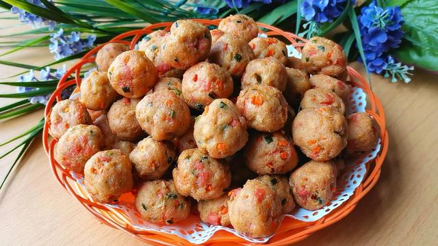 豆腐这样做，一次多做点，吃不了放冰箱，搭配火锅、炖菜或烧丸子