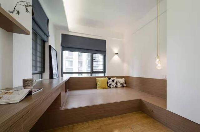 卧室别买床了，现在越来越多人喜欢这样装，美观实用不占地方