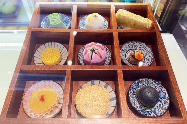 咖啡|上海老字号有多潮？中式点心配咖啡，“小李飞刀”切火腿，还有很多想不到