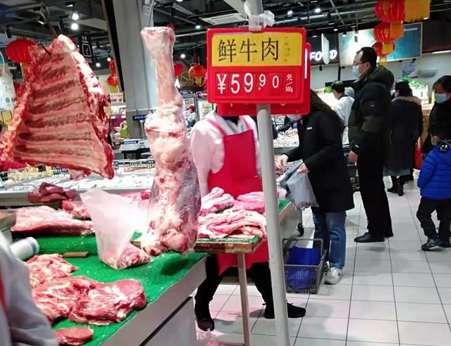 冷冻牛肉20多一斤，进口牛排10多块一盒，消费者想买却不敢买