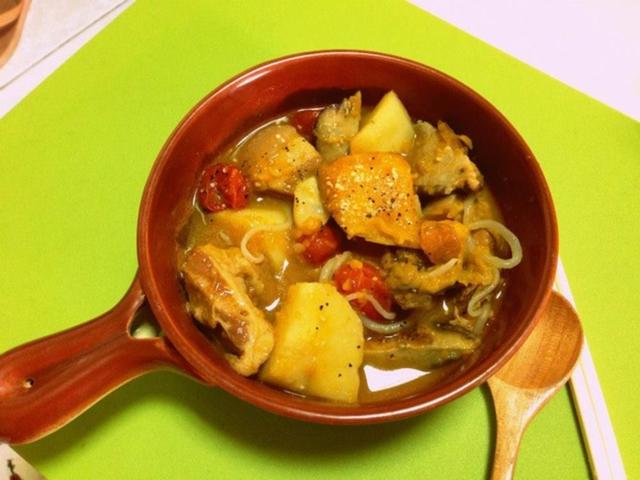 天冷了，家人就喜欢这道炖菜，简单易做又营养美味，暖胃且暖心