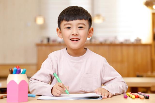 【超级宝妈】孩子作文写得不够好，只是语句表达不行吗？更重要的是思维