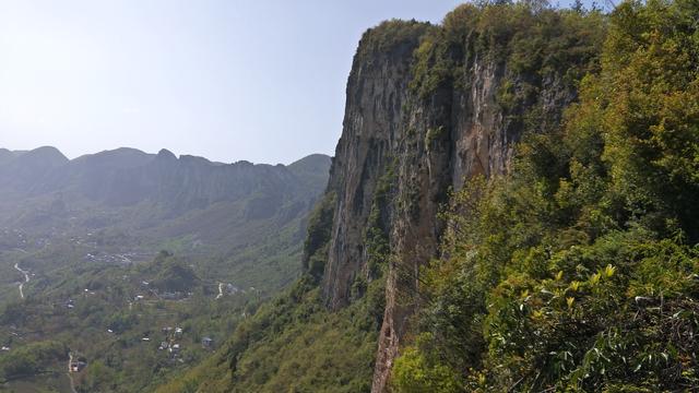 【世界那么大】游建始五家河景阳关