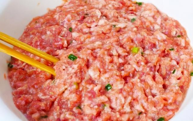 调饺子馅时，牢记“4点技巧”和“2不放”，不管调什么馅都适用