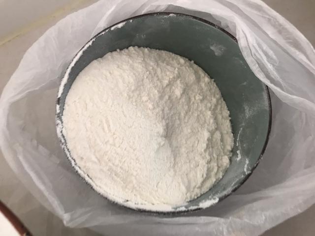 面粉入锅这样一炒，一周的早餐都有了，热水一冲，营养又暖胃