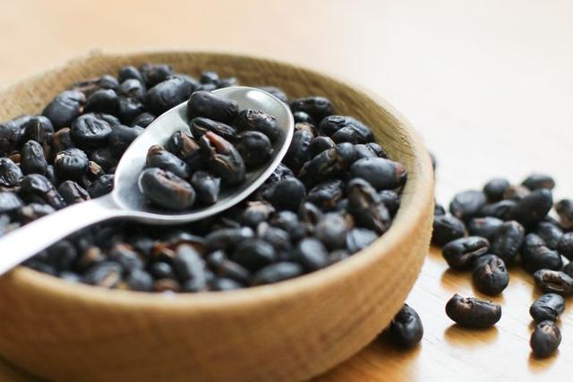 [你的育儿经]孩子经常积食感冒怎么办？常备“小儿至宝”，在家就能调理