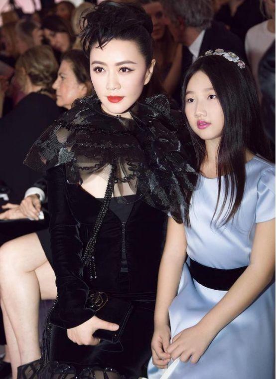 [你的育儿经]家里有女儿要富养？看完＂这3点＂后，你就明白了