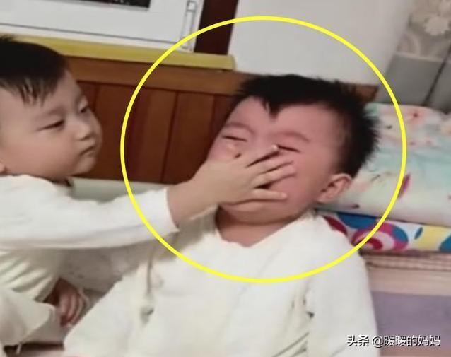 我爱我家|一对双胞胎两个爸爸,宝爸无语,亲子鉴定师:孩子妈妈有点“快”