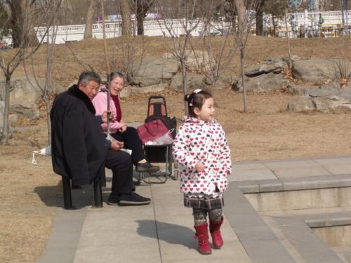 「超级宝妈」听到老人跟孩子说这4句话，当妈的必须要阻止，影响孩子性格成长