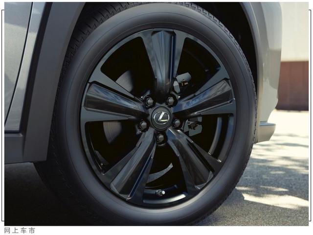 雷克萨斯UX运动版发布，本月内将开售，搭2.0L，外观套件升级