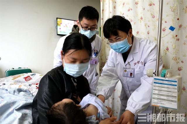 「新湖南」1岁半宝宝肚子大“胀气”?原是肚中有个3斤重肿瘤