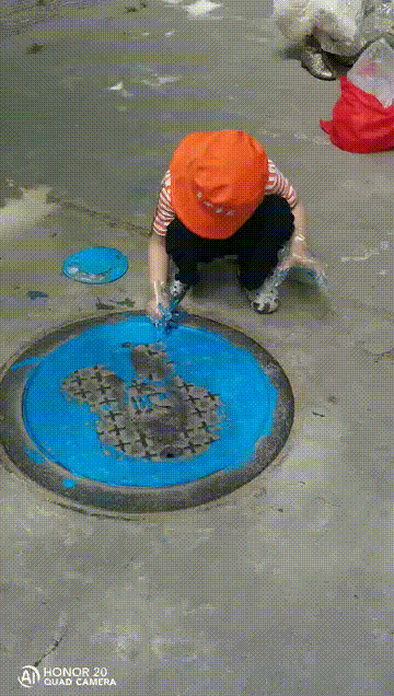 你的育儿经|海绵宝宝、凯蒂猫、哆啦A梦……这场涂鸦特殊活动，原来是在这儿画的……