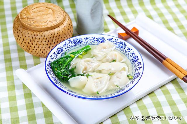 同样都带馅，馄饨和水饺有啥区别？原来区别不止一点，知道别吃错