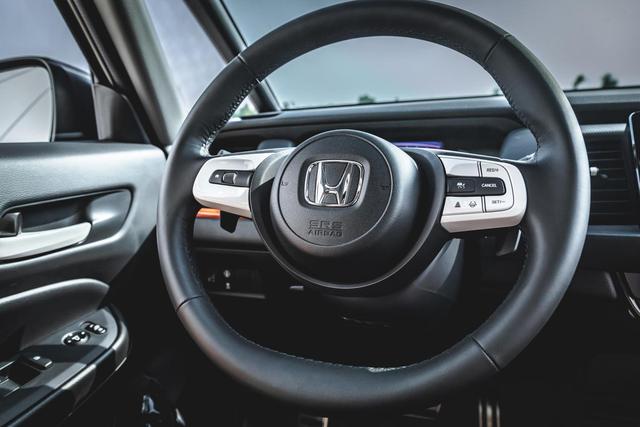 广州车展不止有劳斯、宾利，本田展台也看点十足，还有台改装飞度