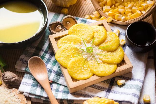 「超级宝妈」春季吃它正合适，一口平底锅就能做！宝宝舔着手指吃光宝宝辅食