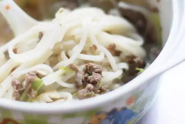 『你的育儿经』喝汤不长肉，下奶不发愁，摇身一变大奶牛！