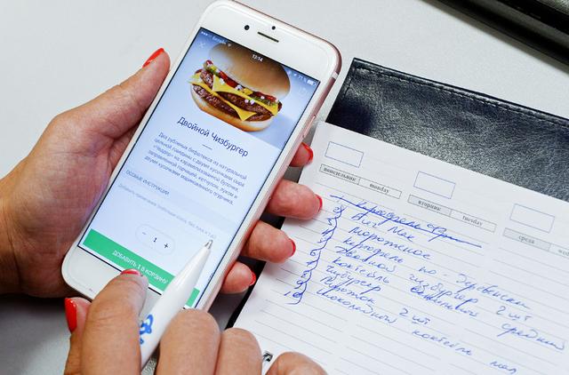 #环球网#俄电商平台食品网购订单激增