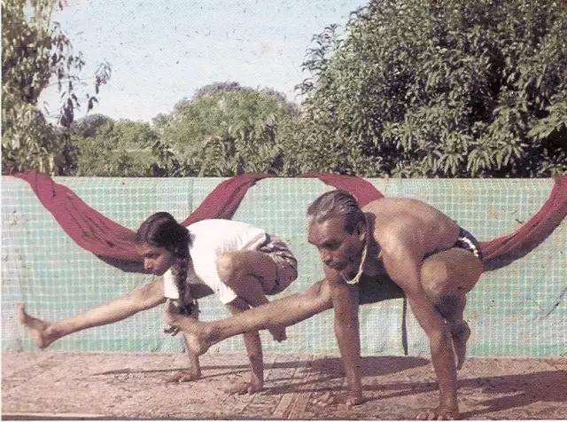 凉年|孕产瑜伽指南 | 体式习练「注意事项」完整版