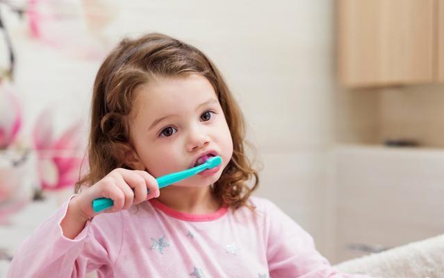 「你的育儿经」孩子不爱刷牙，是讲道理、吼一顿还是随他去？用游戏轻松化解