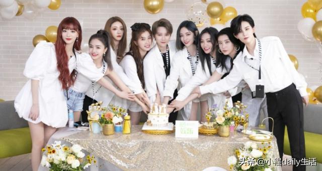 老猫念诗|The9迎来新标签，C位刘雨欣实力毋庸置疑，虞书欣的描述太真实了