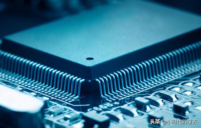 中国有了五台光刻机？先锋微技术被收购，张召忠的预测指日可待