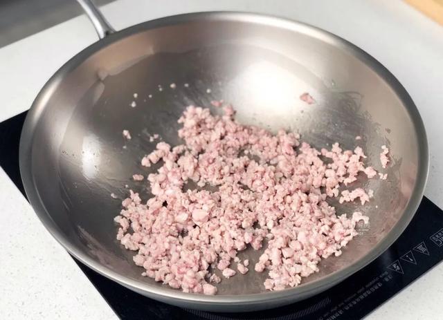 家里都有的这些食材，搭在一起，炒一炒蒸一蒸竟意外好吃