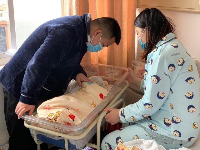 超级宝妈：让“超级奶爸”成为常态，你觉得有多大可能？