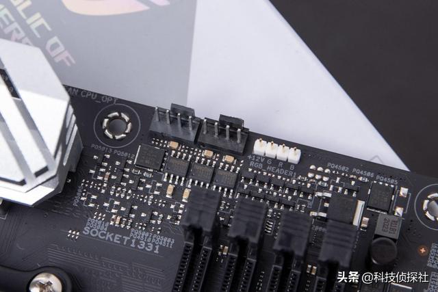 Zen3上新，或者你需要这块ROG B550-A吹雪