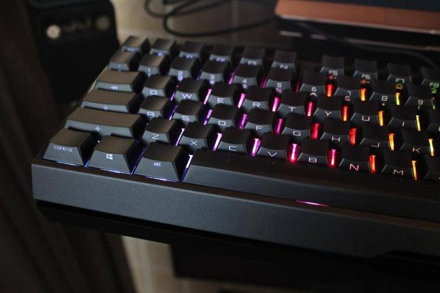 双十一外设剁手指南：码字游戏两相宜的樱桃键盘、鼠标了解一下