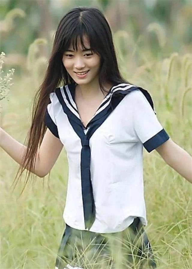 娇软甜伤|赵丽颖16岁，迪丽热巴16岁，鞠婧祎16岁，看到baby：黄晓明赚大了