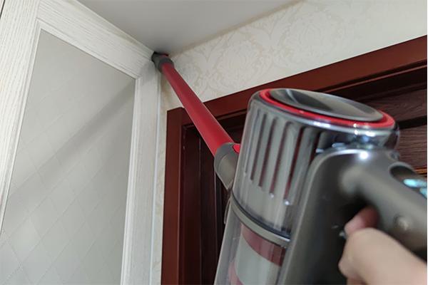 「中国网财经」石头手持无线吸尘器H6上手体验：颜值性能双在线 综合实力不逊戴森v10