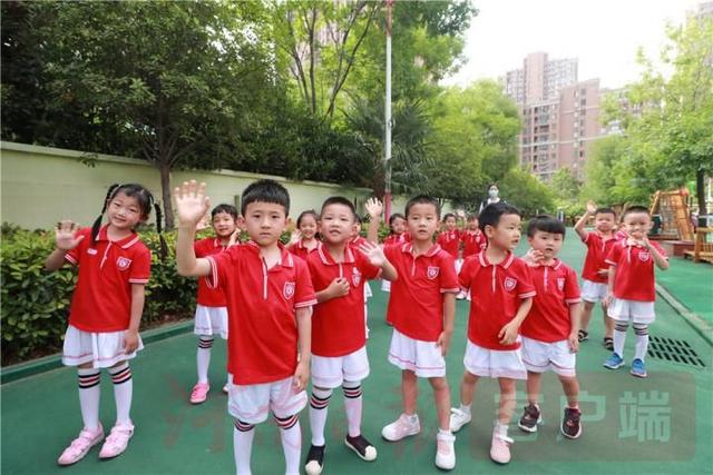 河南日报|萌宝重回幼儿园，郑州市首批幼儿园迎来复学复课