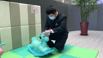 你的育儿经|送你一份带娃出行大礼包，超实用！