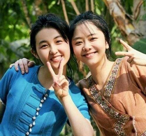 《向往4》全员穿傣服，“松枫姐妹”美翻，任嘉伦反差萌贼可爱|资讯早知道