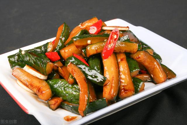 腌黄瓜，不能直接加盐腌，学会正确做法，黄瓜又香又脆，还不出水