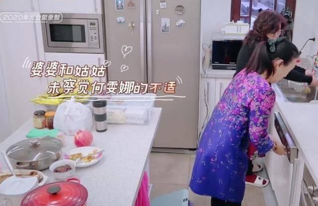 超级宝妈▲婆婆劝吃肉,何雯娜忍吐强吃被逼哭!面对过度关心孕妈态度要明确