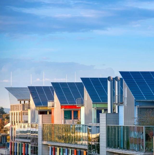 光伏|国家电投、三峡等央/国企巨无霸挥师进军 分布式光伏投资重回“风口”